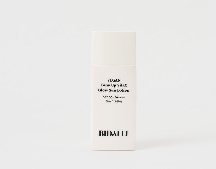 Bidalli Vegan Tone Up Vita-C Glow Sun Lotion 50ml (zbliża się termin ważności) Wyprzedaż ograniczona czasowo!